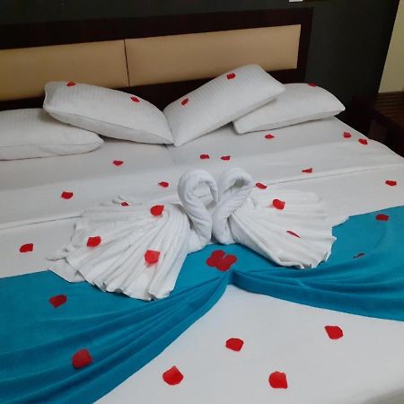 Seasunbeach Hotel Maldives Hulhumale Exterior foto
