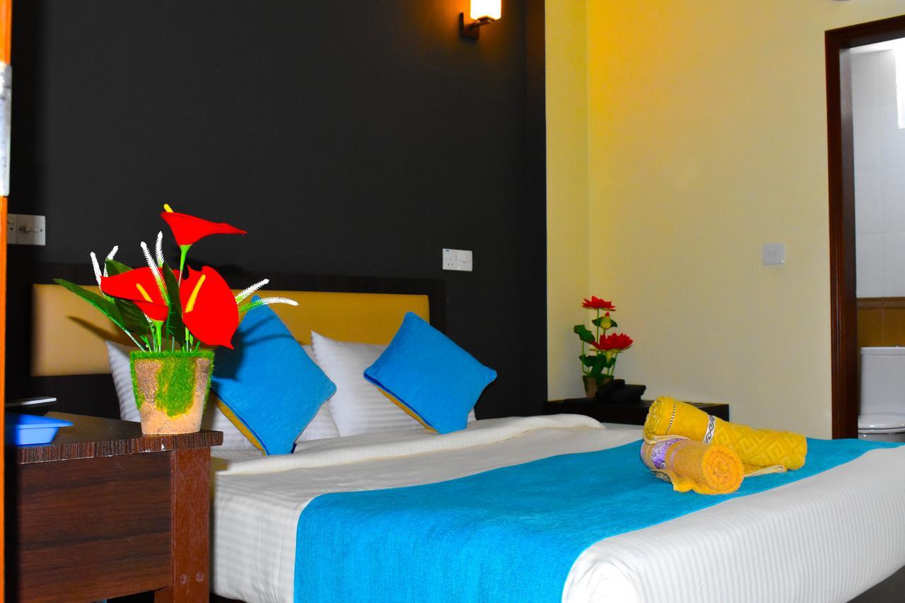 Seasunbeach Hotel Maldives Hulhumale Exterior foto