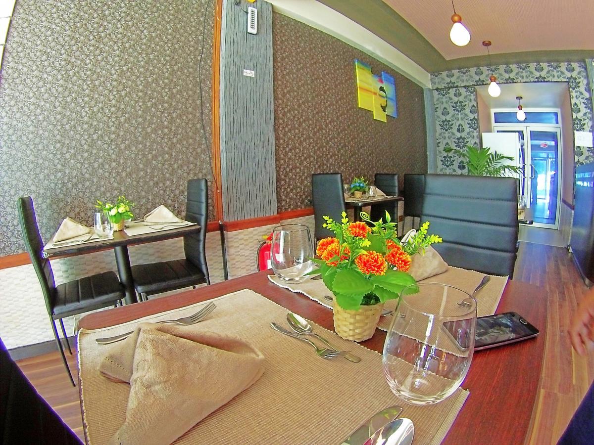 Seasunbeach Hotel Maldives Hulhumale Exterior foto