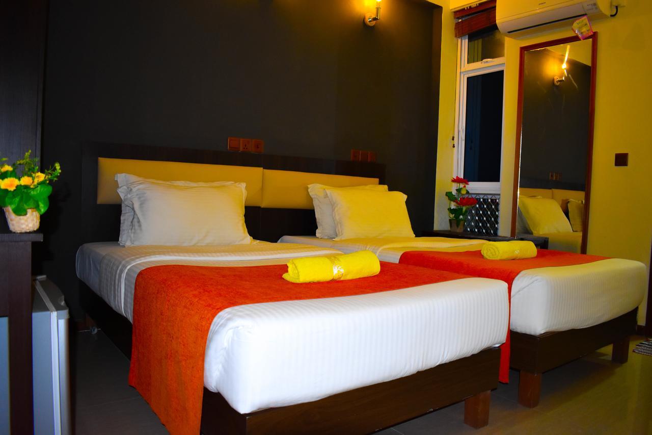 Seasunbeach Hotel Maldives Hulhumale Exterior foto