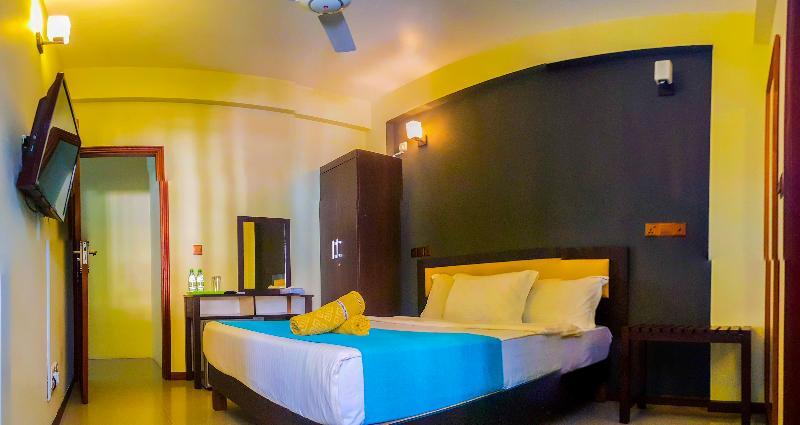 Seasunbeach Hotel Maldives Hulhumale Exterior foto