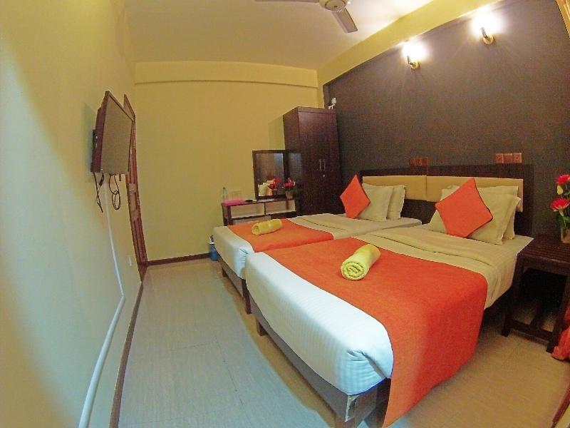 Seasunbeach Hotel Maldives Hulhumale Exterior foto